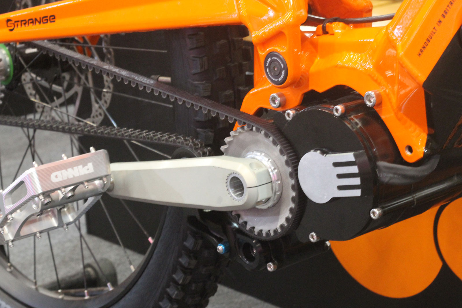 intradrive 8 speed gearbox ebike motor on orange phase mx eurobike 2022