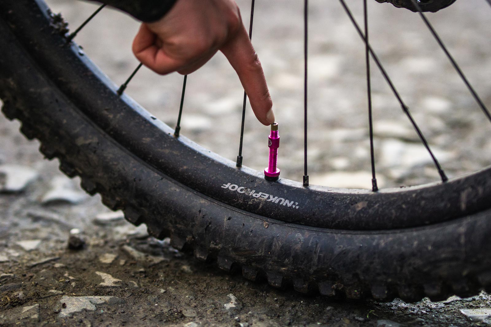 76 projects hi flow no clog tubeless valve review