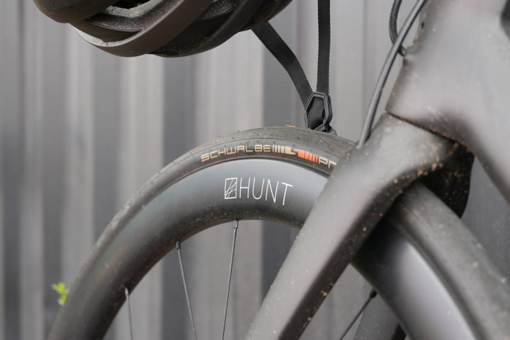 Featured image for the article Review: Hunt Aerodynamicist 44 aero road bike wheels