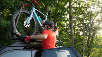 Kuat Piston SR tray adds quick, touch-free bike roof rack option