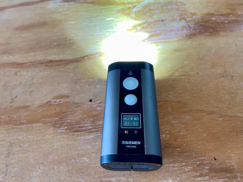 Ravemen PR2400 light review selfcontained headlight lets you charge