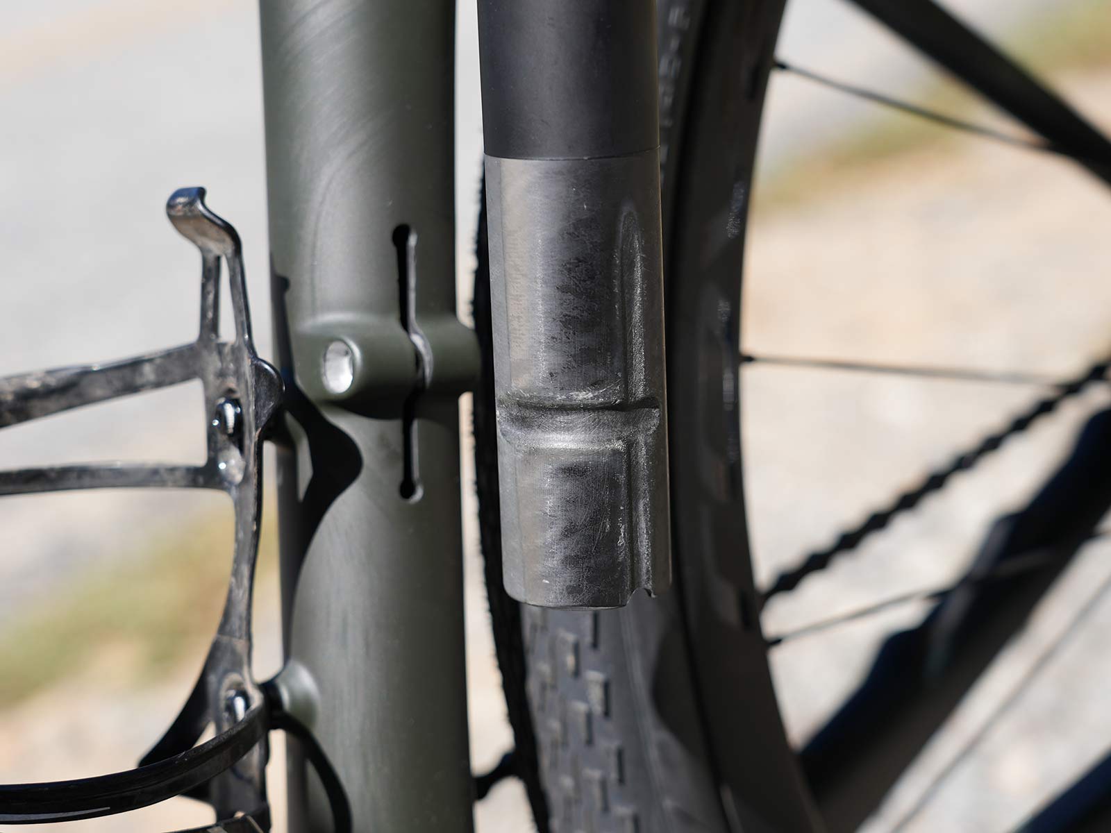 inner seat tubes closeup details on new specialized diverge str