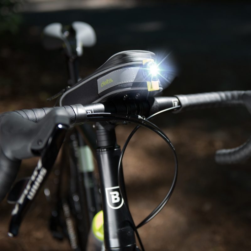 Delta Cycles Stem Bag light clip w: light on