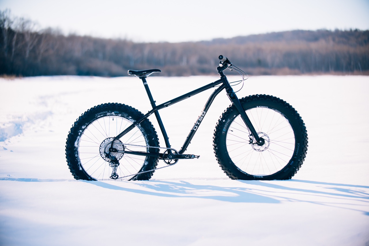Otso Cycles Arctodus fat bike in snow
