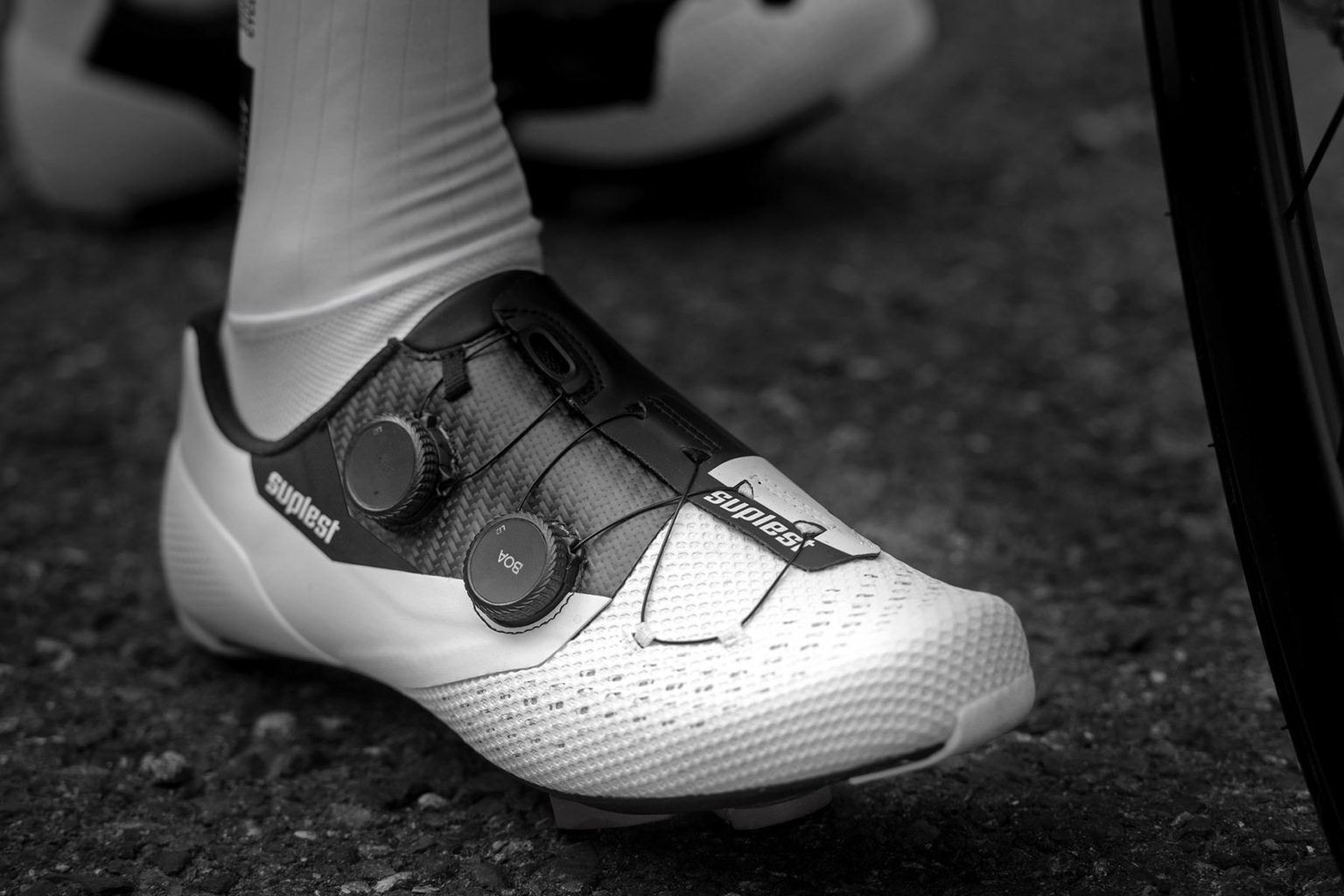 suplest mountain bike shoes