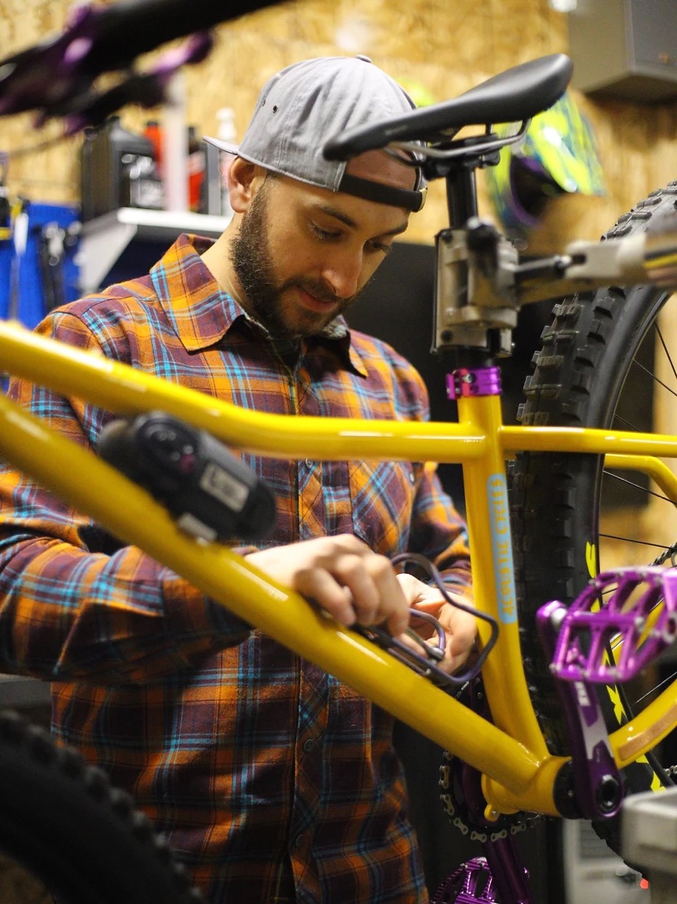 Zach from Acoustic Cycles