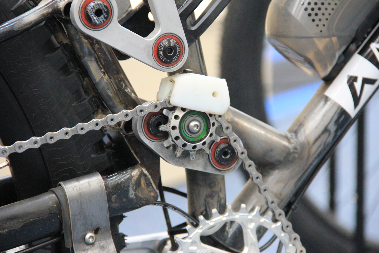 auckland cycle works idler on marra kolarp suspension platform