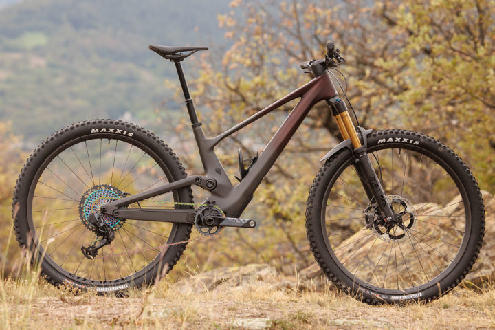 scott genius vs trek remedy