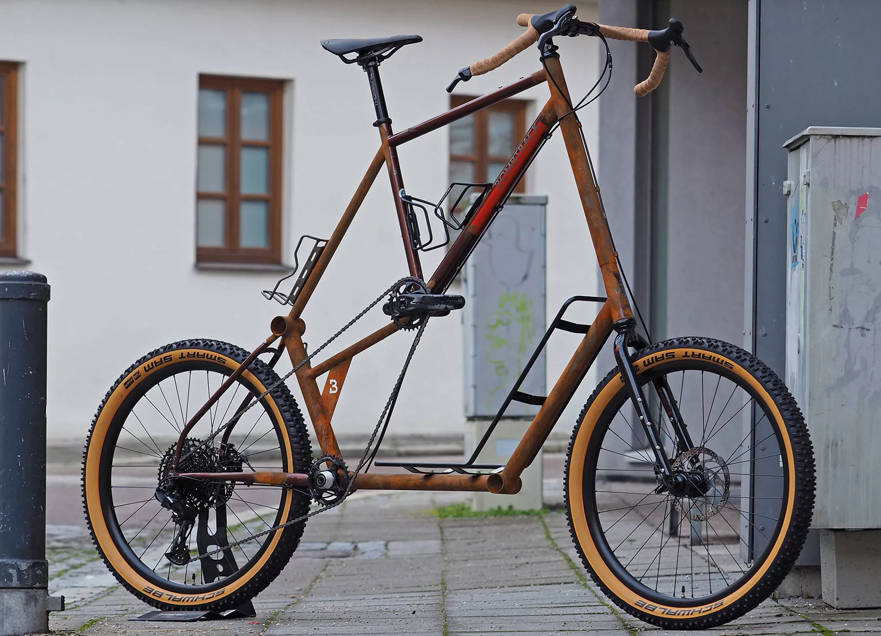 Bombtrack Beyond2: Harald's House Blend Dropbar-Bikes.de, custom gravel adventure tall bike