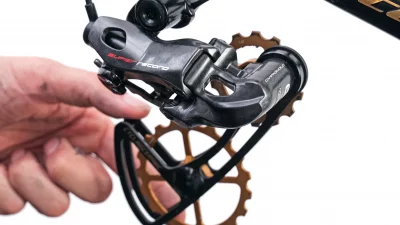 CyclingCeramic Adds Campagnolo ODC Oversized Derailleur Cage Upgrades