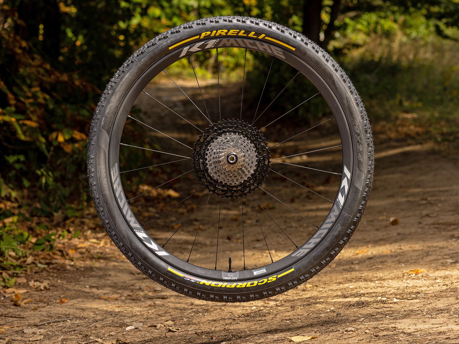 Miche K1 Evo lightweight wide carbon XC mountain bike wheels,