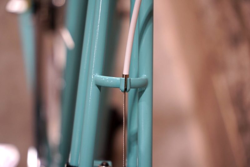 Royal H Cycles Copenhagen Bike cable hanger