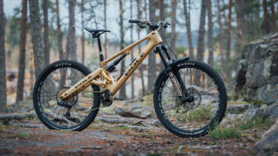 Pole Vikkelä is a CNC’d 190mm enduro mountain bike with… adjustable lateral flex?