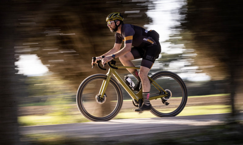 2023 Scott Solace Gravel eRide lightweight carbon ebike, powered by TQ HPR50 motor, photo by Michal Červený, riding
