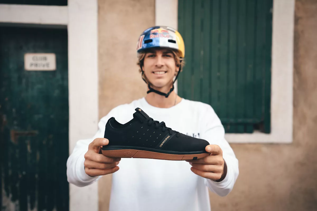 zijde In binden Crankbrothers' Stamp Street Fabio shoe is flexible and flat-pedal friendly  - Bikerumor