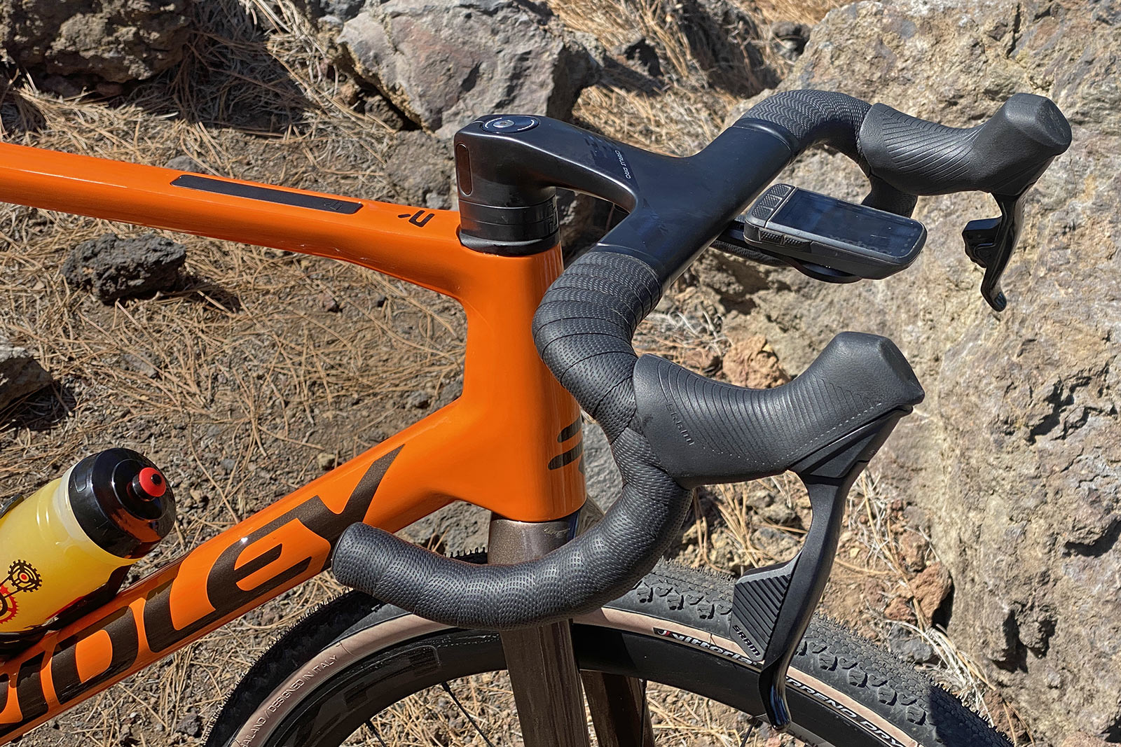 2023 Ridley Grifn carbon All-Road bike review, cockpit detail