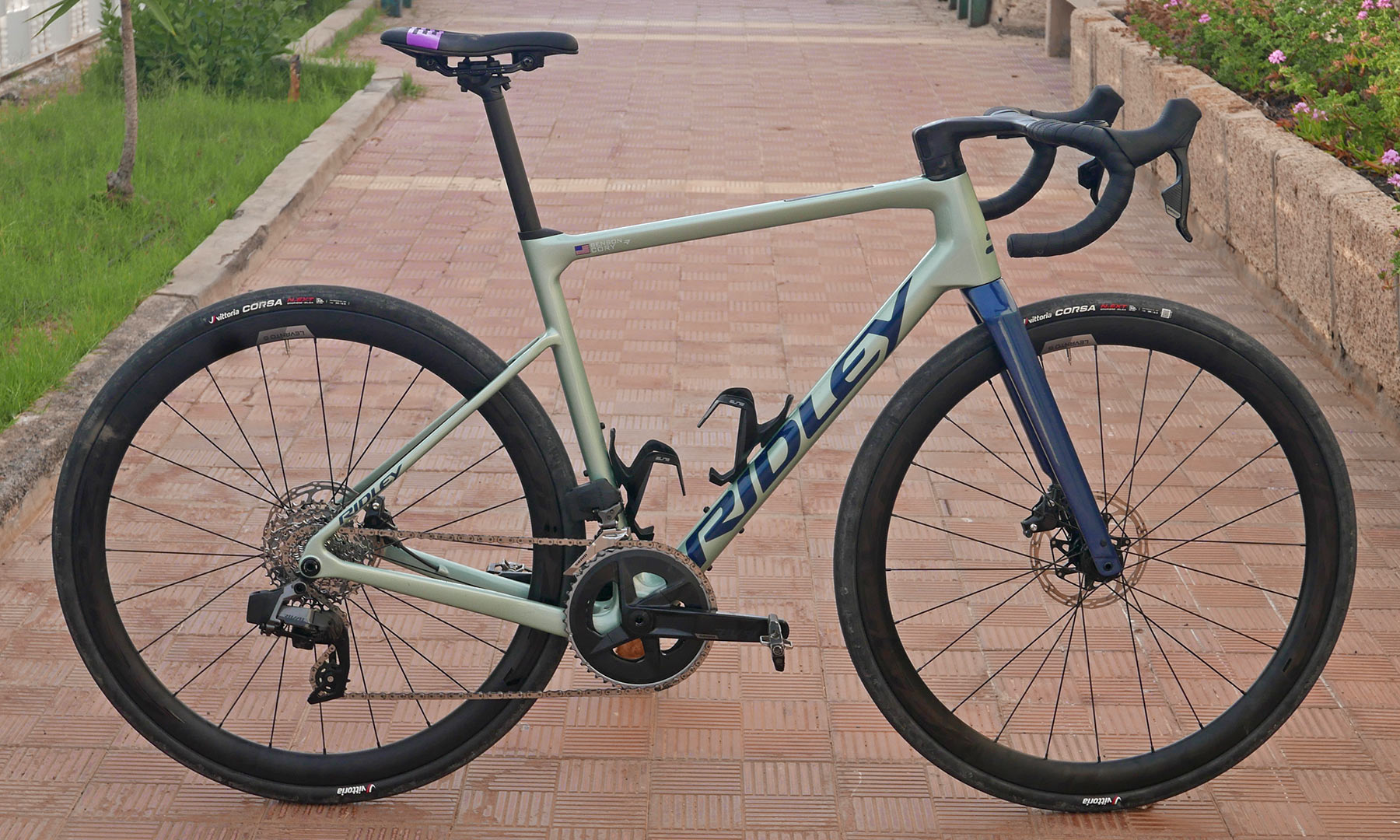 2023 Ridley Grifn carbon All-Road bike review, road custom build with SRAM Rival AXS 2x