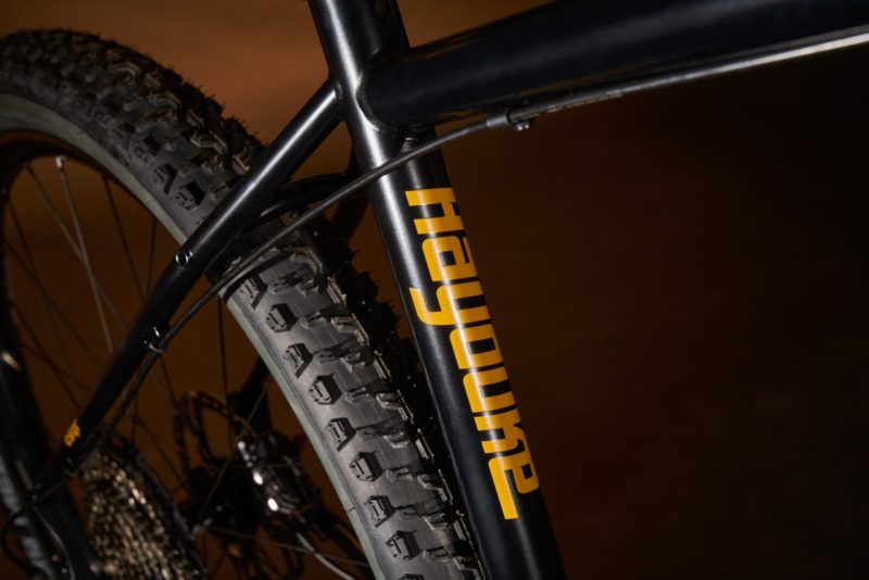 Esker Cycles Hayduke tire clearance