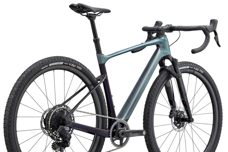 Leaked 2023 Giant Revolt X Advanced carbon gravel bike reshaped for 40mm suspension forks, rear