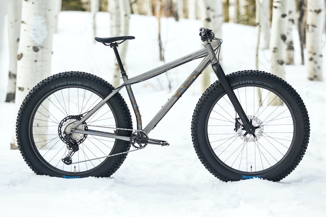 Moots Forager in the snow side shot