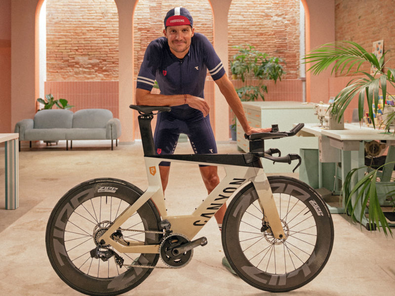 Canyon Speedmax CF SLX Frodissimo limited edition espresso triathlon bike infused with coffee, Jan Frodeno