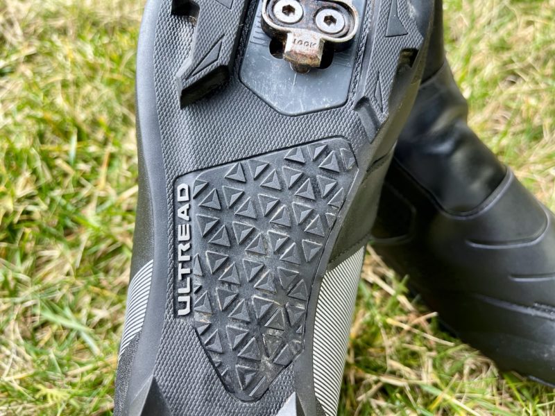 Shimano MW702 Winter Shoes tread close up