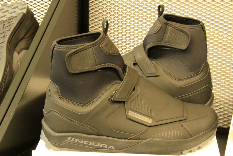 endura mt500 burner waterproof flat pedal mtb shoes