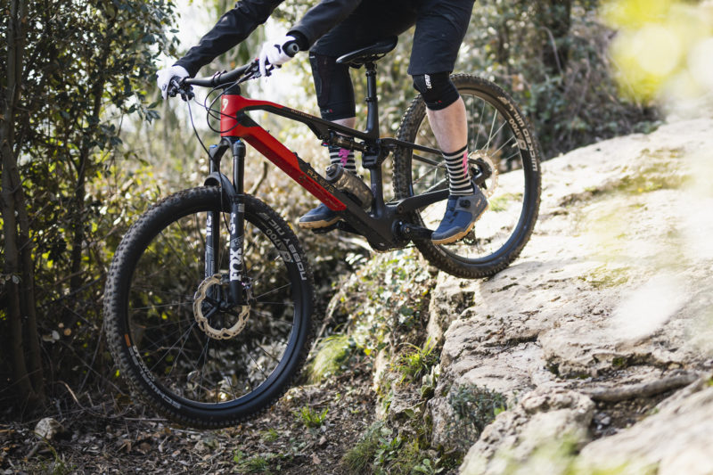 2023 Rotwild R-X275 ultralight carbon trail eMTB powered by TQ ebike drive, Mountain Bike Connection Winter photo by Rupert Fowler, drop in