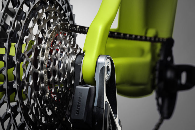First Look! SRAM Transmission Ends the Mountain Bike “Drivetrain”