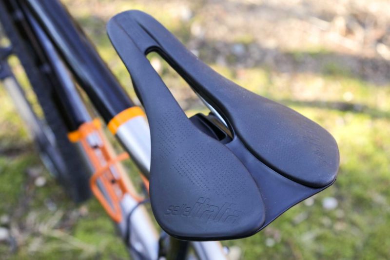 Selle Italia saddle on T-Lab X3S