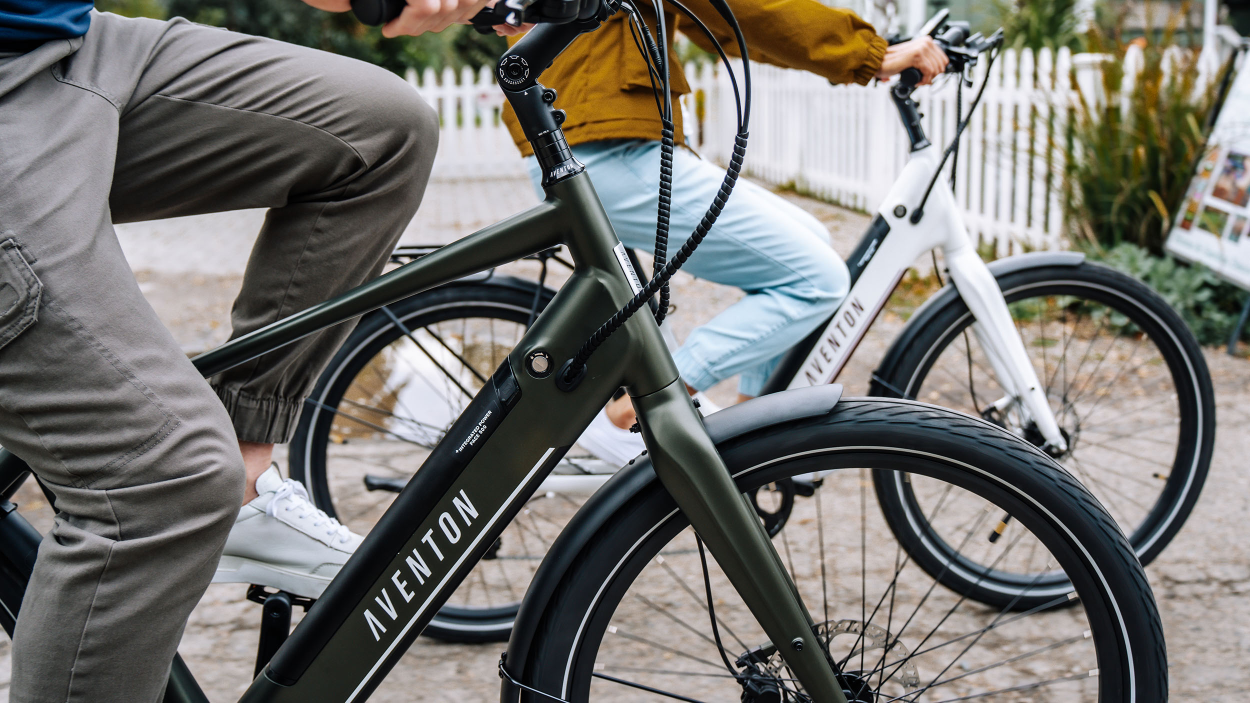 The Updated Aventon Pace 500.3: an Electric Cruiser for Casual Adventures