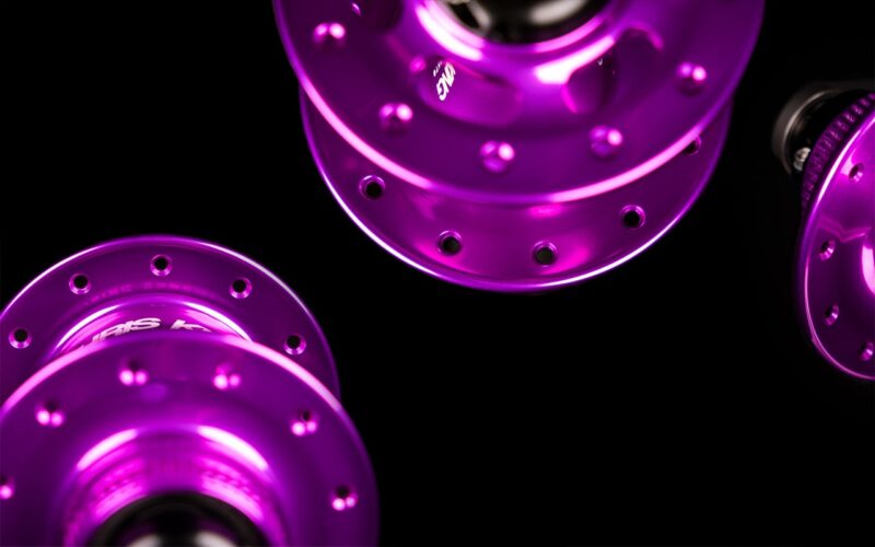 Chris King 3D Violet hub spoke holes
