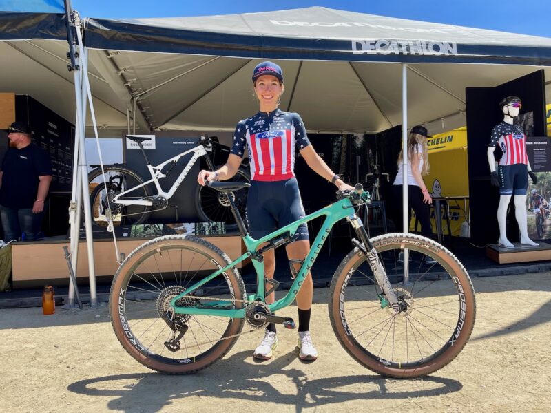 Pro Bike Check Silvia Blunks RockRider with Protoype Manitou fork final