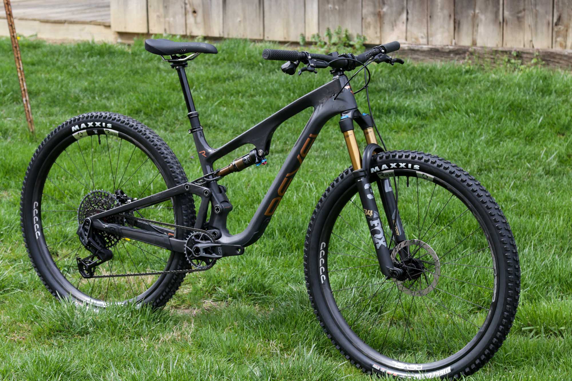 Revel Ranger v2 Review: The Right Updates at the Right Time - Bikerumor