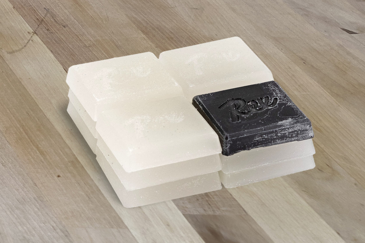 Rex Black Diamond Hot Wax Chain Lubrication is Faster, Longer Lasting