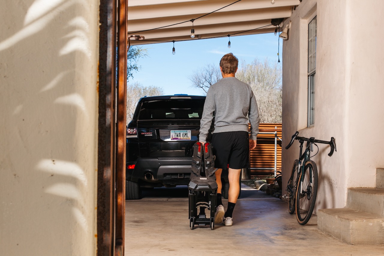 Thule Epos can fit any bike to your car – but it'll cost you nearly £1,000  - BikeRadar