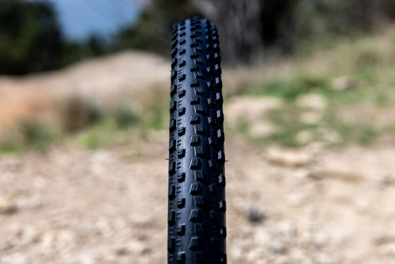 maxxis severe tread pattern xc mtb tire wet conditions wide spaced knobs