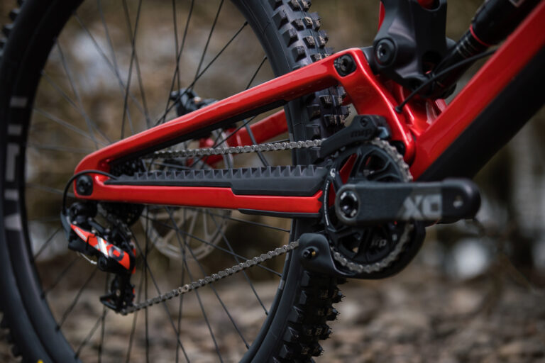 Nukeproof Dissent Carbon is an Adaptable World Cup Proven DH Bike ...