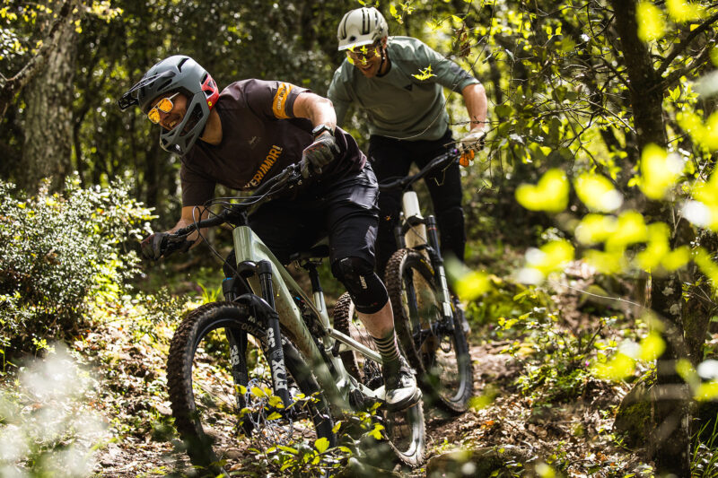 2023 Canyon Strive:ON CFR eMTB, race-ready carbon enduro ebike, photo by Boris Beyer, chased by Fab