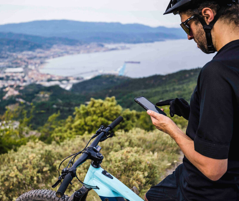 All-new My Canyon App, GPS tracking & free How-To smartphone mobile phone application
