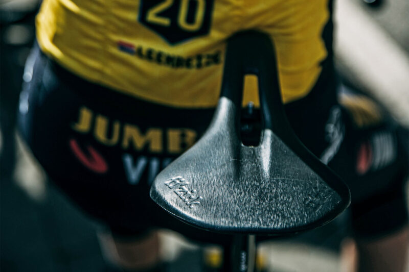 Fizik Vento Antares revamped reshaped ergonomic racing saddle, Jumbo-Visma