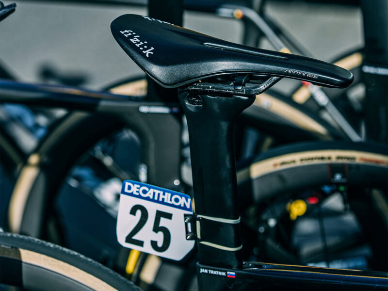 Fizik Vento Antares revamped reshaped ergonomic racing saddle, Jumbo-Visma