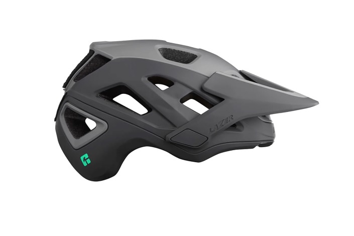 Low profile mountain store bike helmet