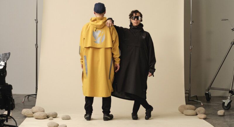 S_F Rain Poncho couple front and back