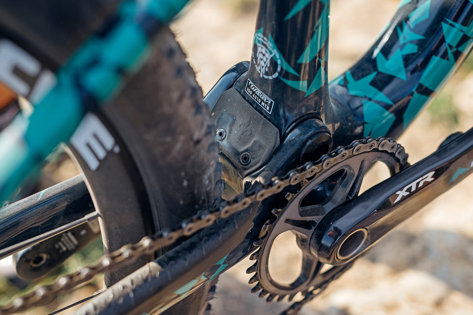 Wilier Urta Max SLR lightweight 120mm carbon XC race mountain bike, mud flap