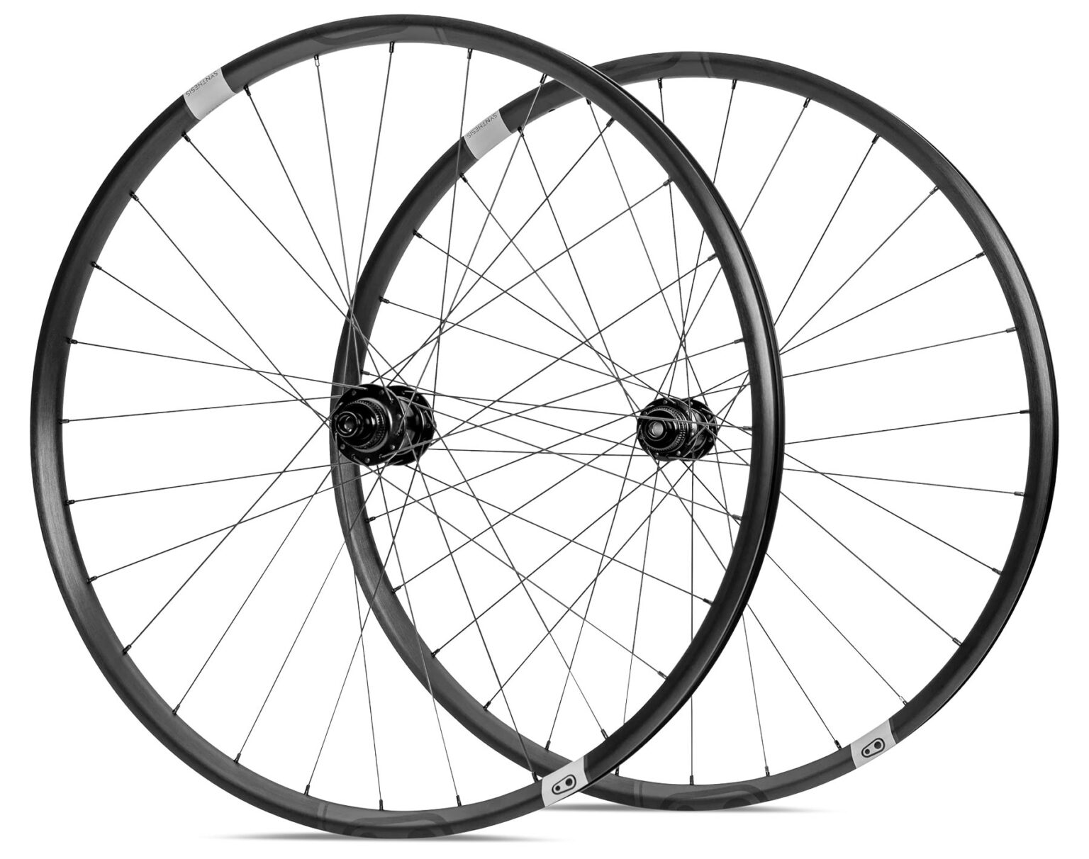 Crank Brothers Synthesis Gravel wheels debut in carbon & alloy Bikerumor