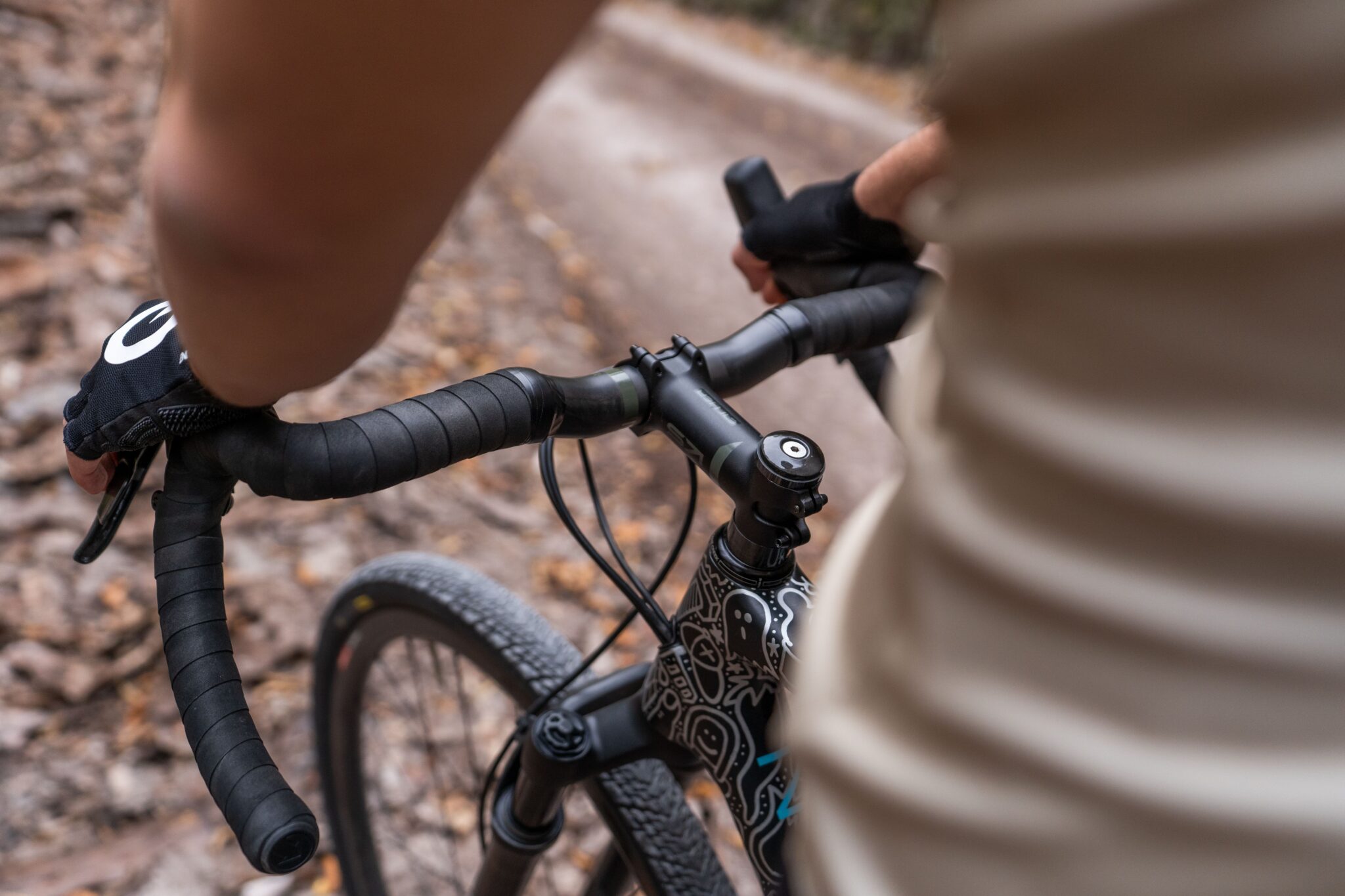 KS Suspension delves into gravel with bars, forks, stems, and droppers