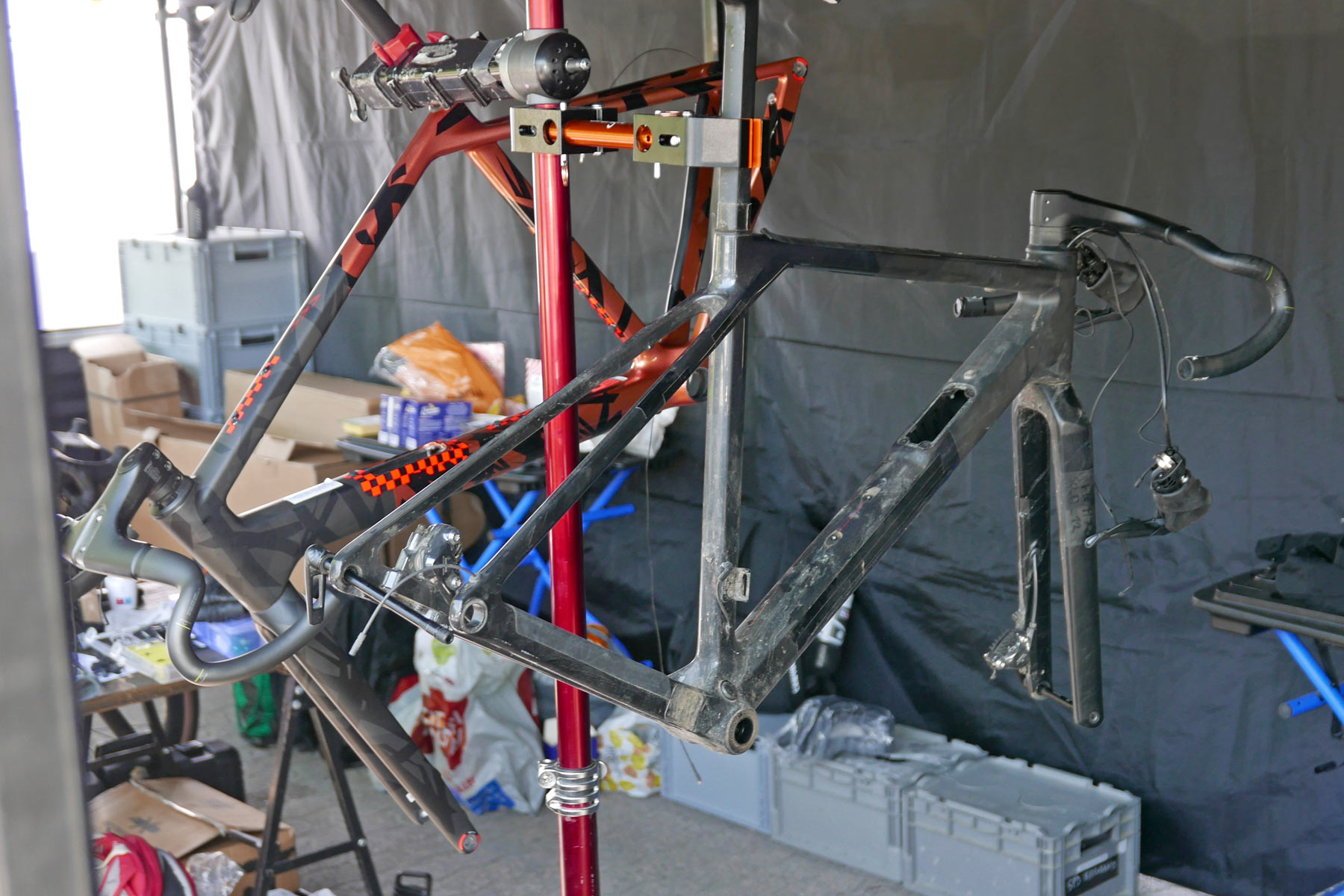 Canyon CFR prototype gravel race bike at FNLD GRVL, bike build raw frame