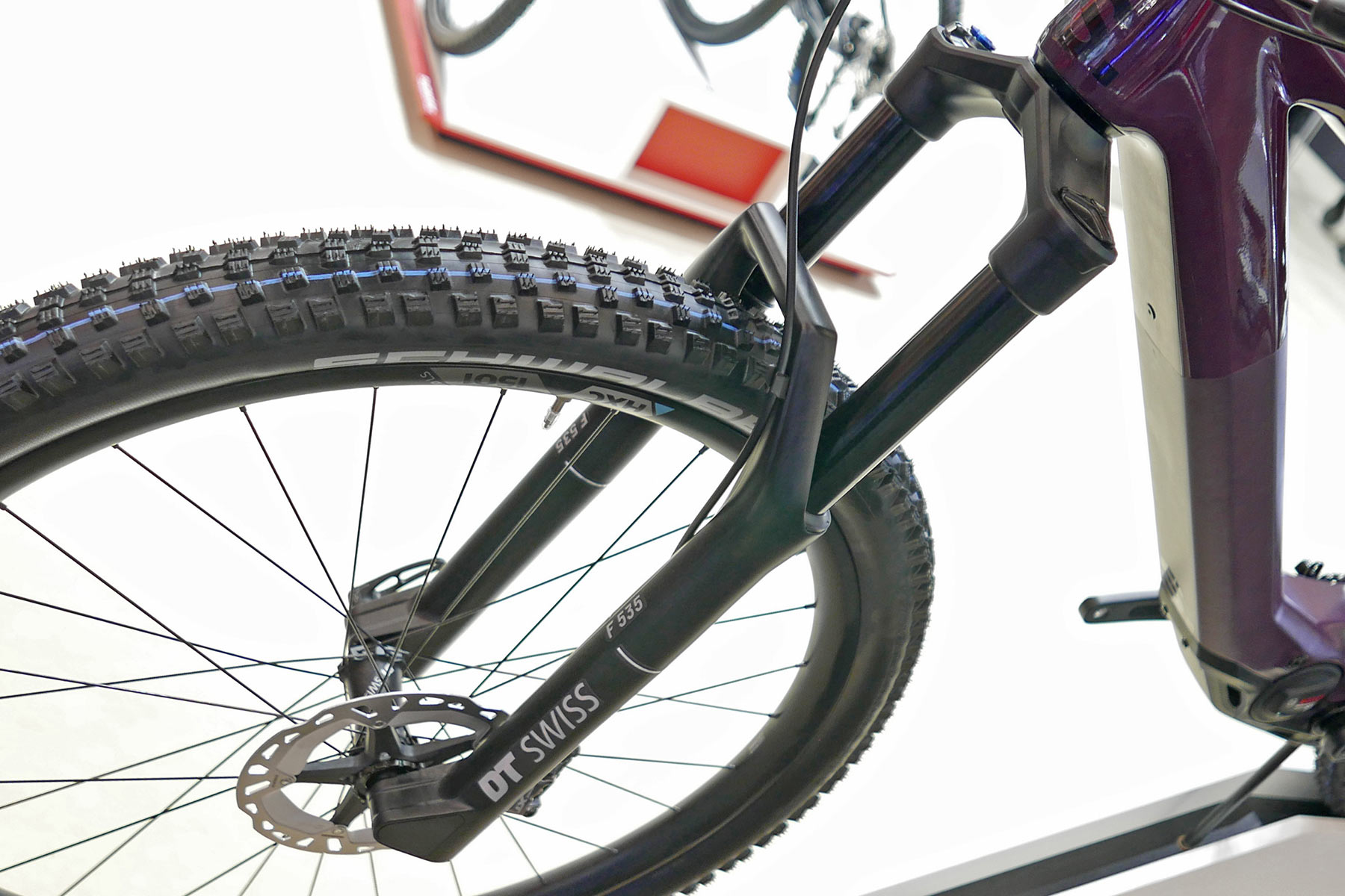 DT Swiss 535 trail all-mountain bike suspension upgrades, new ONE & standard forks and shocks