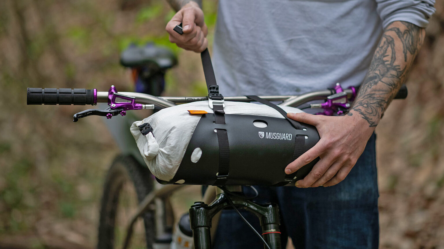 Musguard Handlebar Harness Turns Simple Rollup Fender Tech into